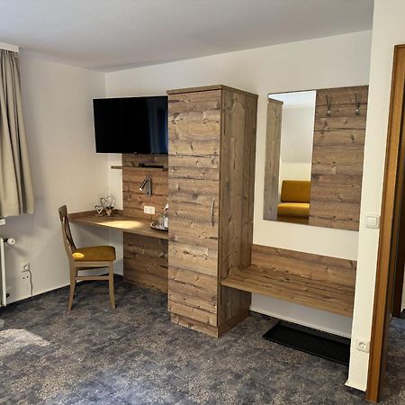 Hotel Silberfelsen Menzenschwand-Hinterdorf エクステリア 写真